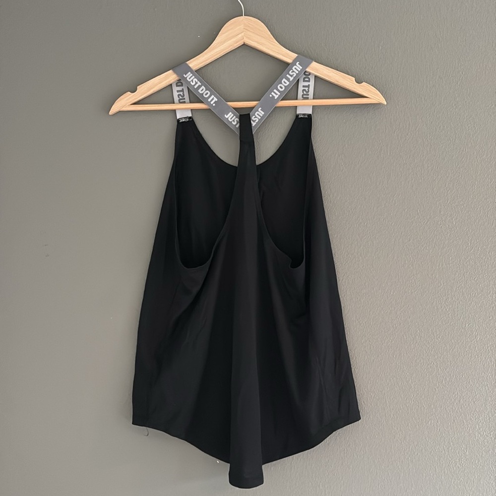 Nike Dri-Fit Top - Picture 5 of 6